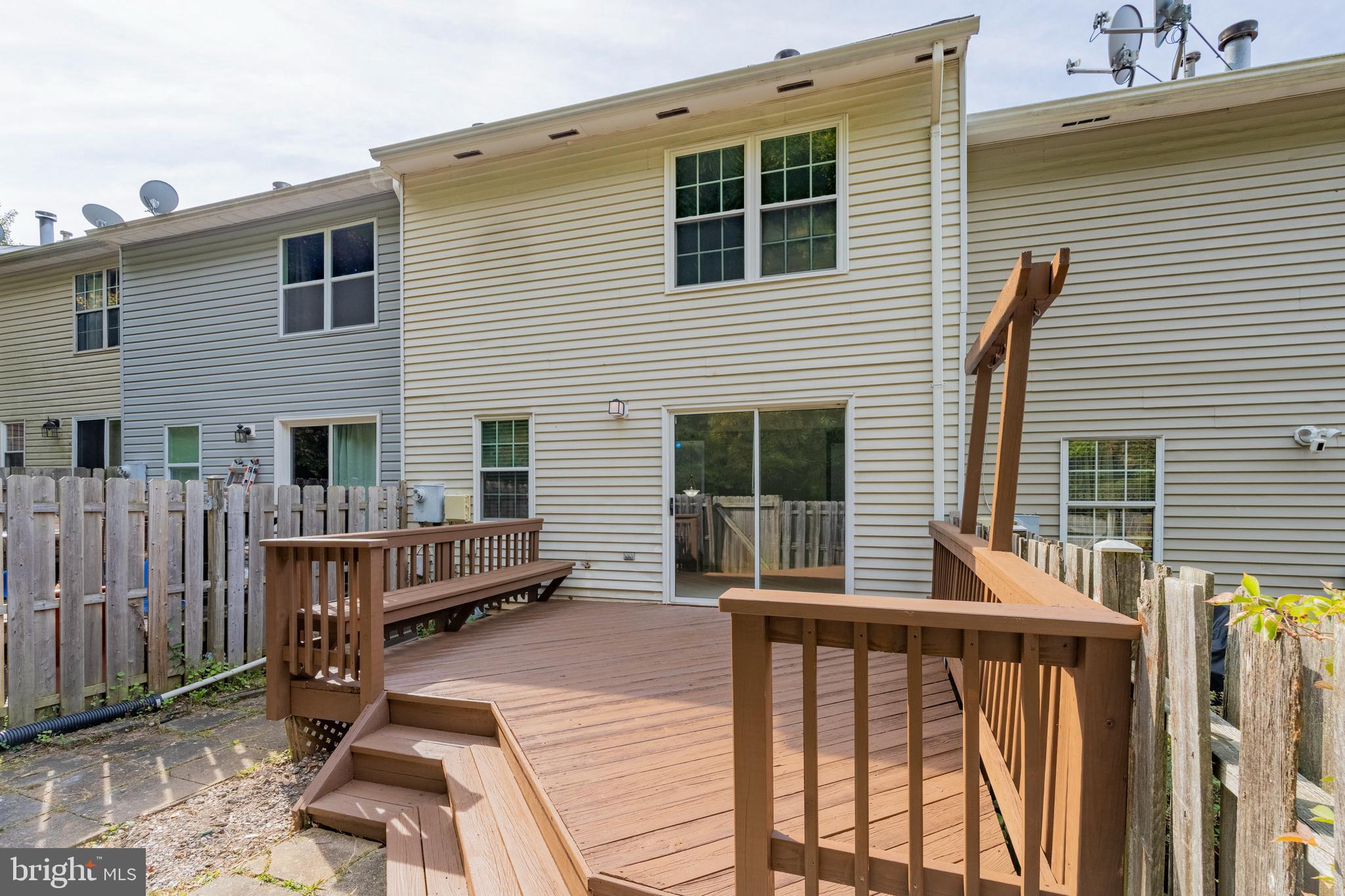 DALE CITY - Residential