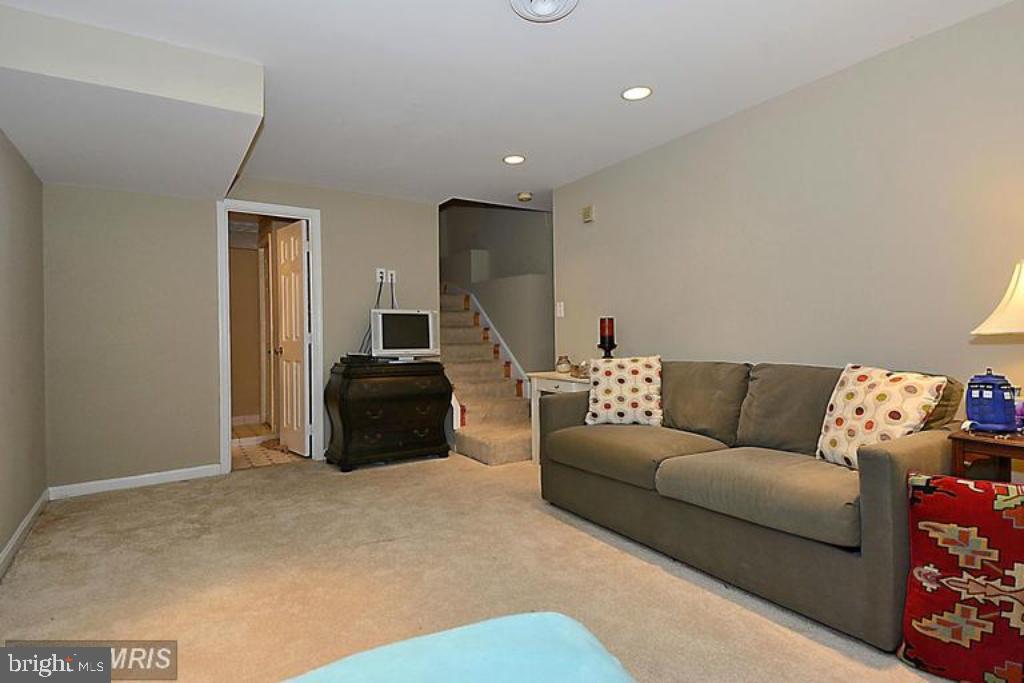 OTTERBEIN - Residential Lease