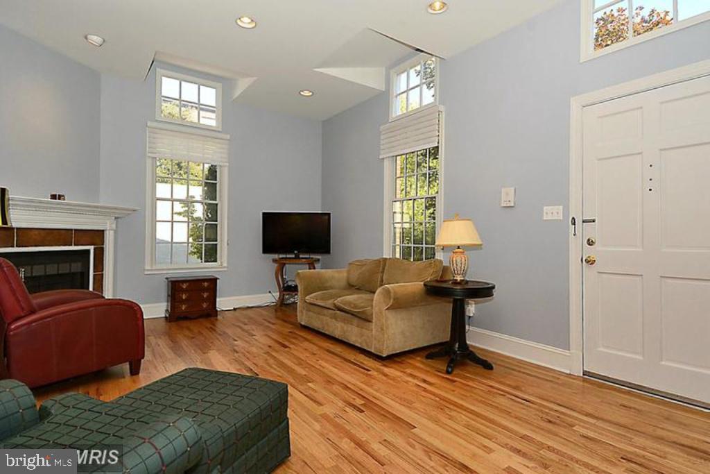 OTTERBEIN - Residential Lease