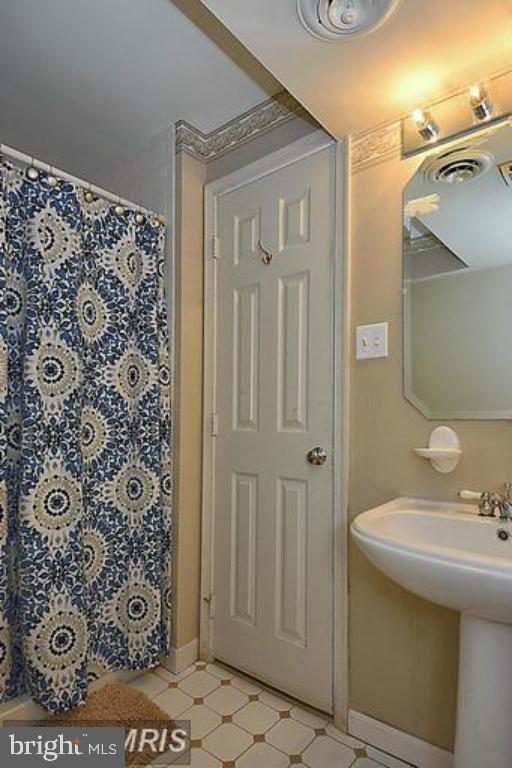 OTTERBEIN - Residential Lease