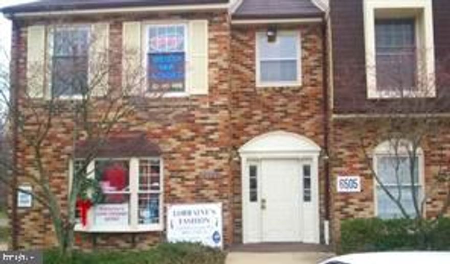 Lower level available- No water in unit --- common area bathrooms