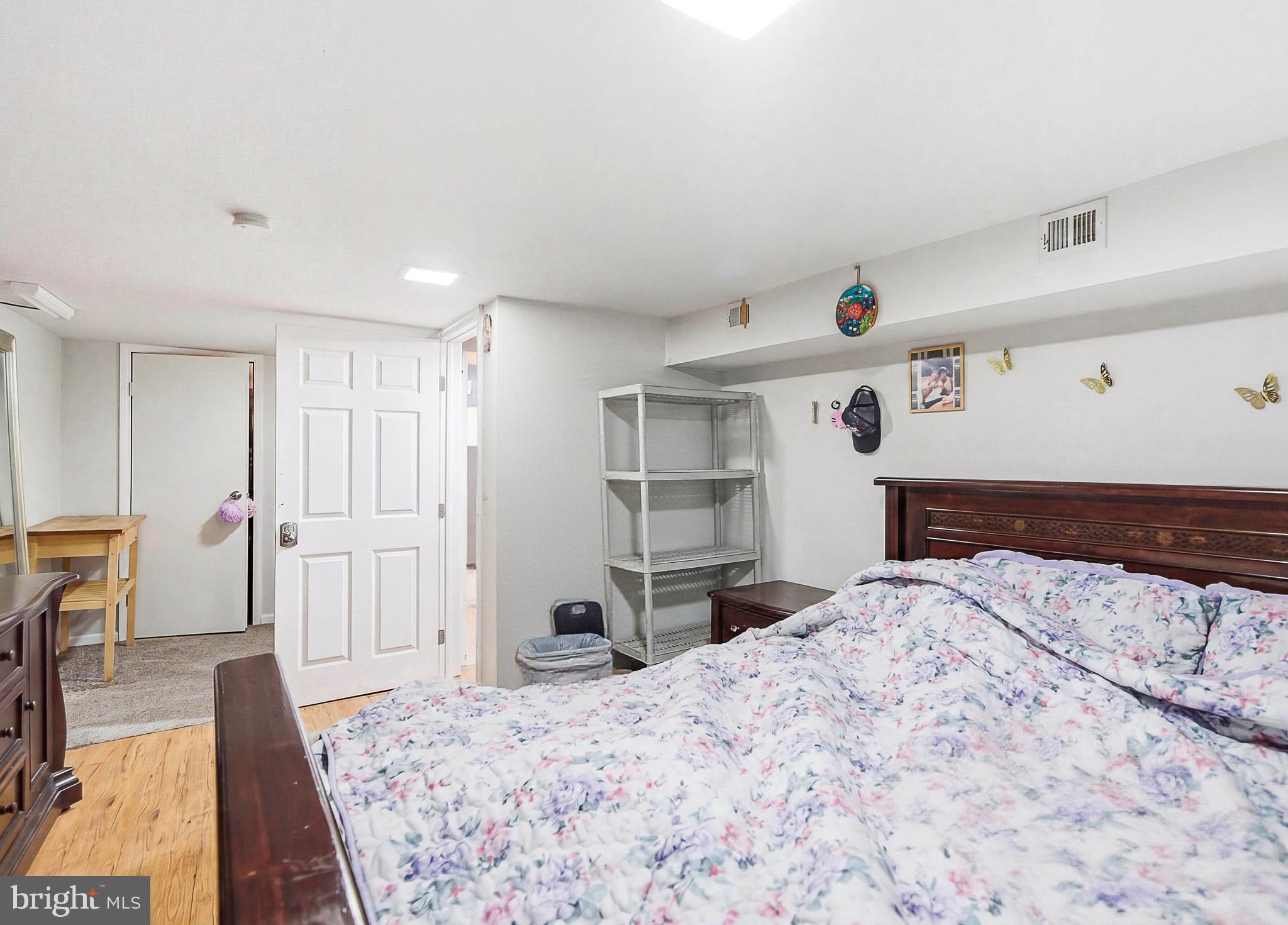 NORRISTOWN - Residential