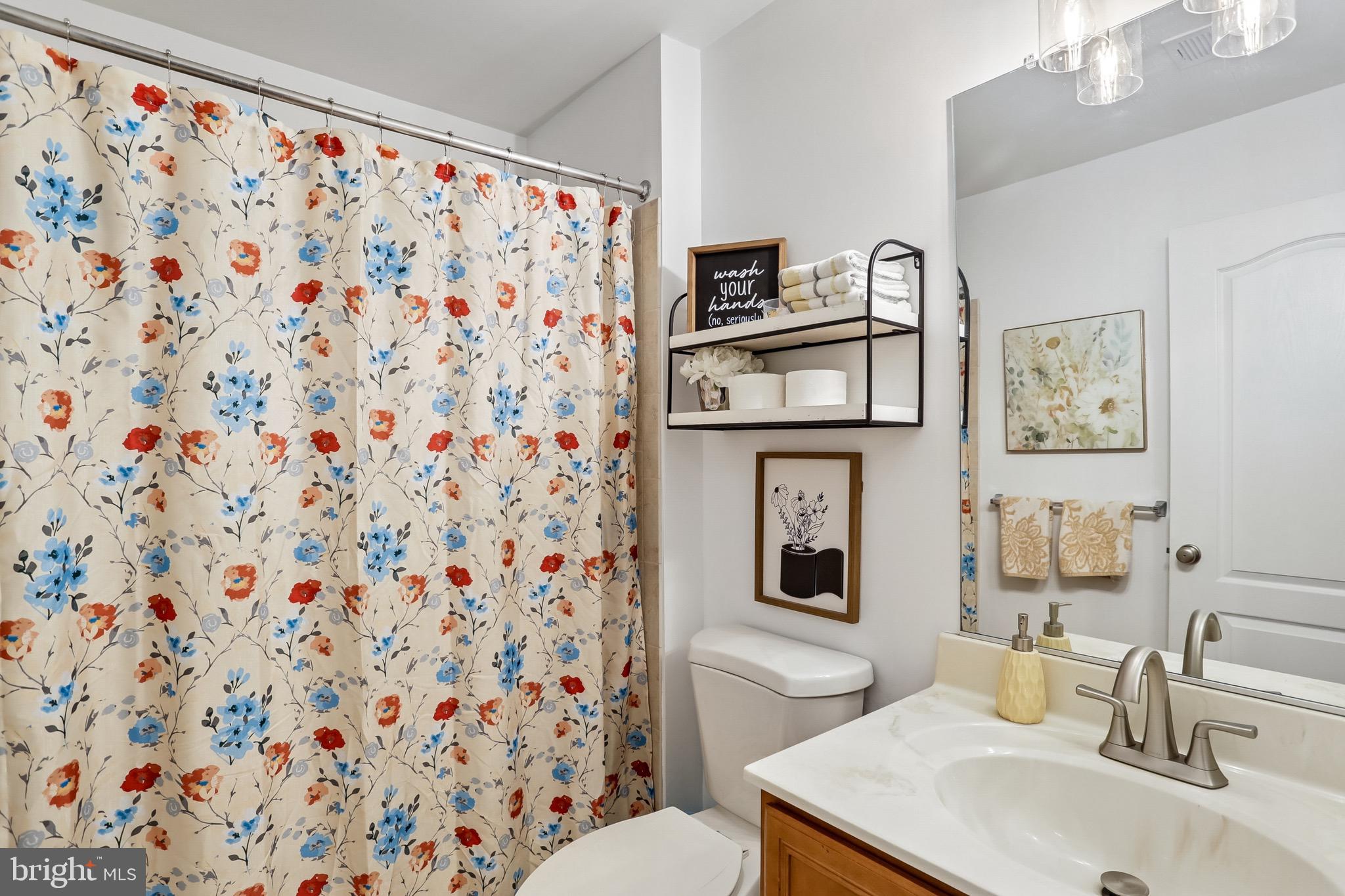 MARLBORO RIDGE - Residential