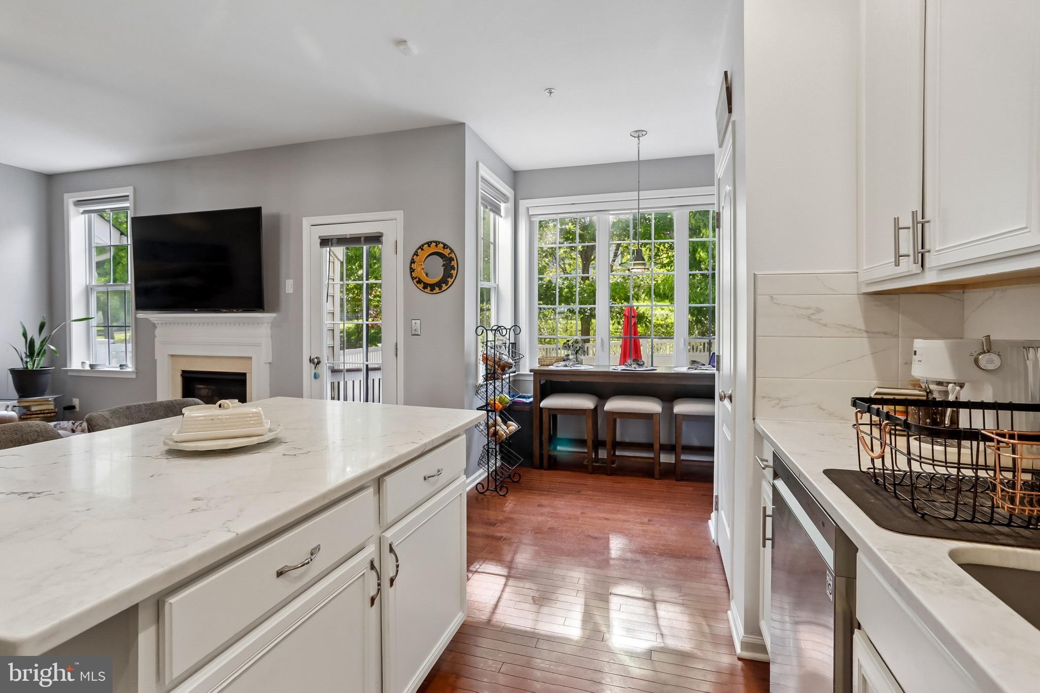 MARLBORO RIDGE - Residential