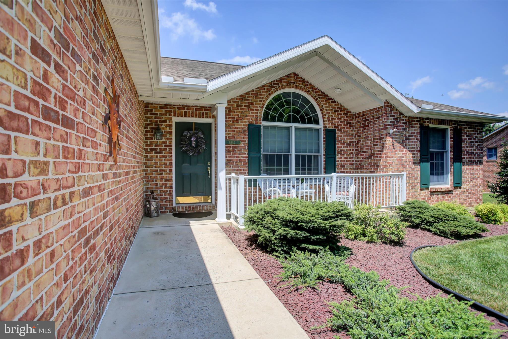 PENN NATIONAL GOLF COURSE COMMUNITY - Residential