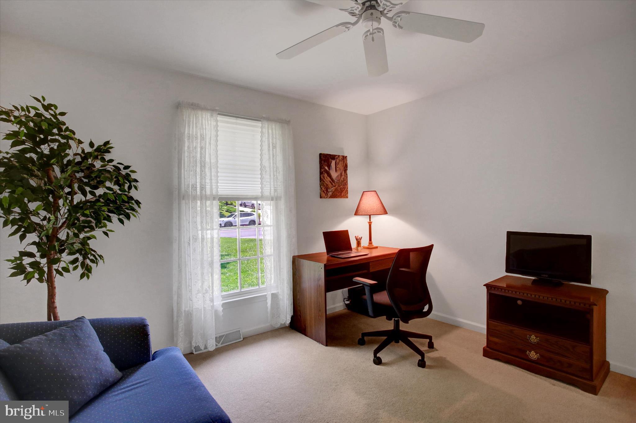 PENN NATIONAL GOLF COURSE COMMUNITY - Residential