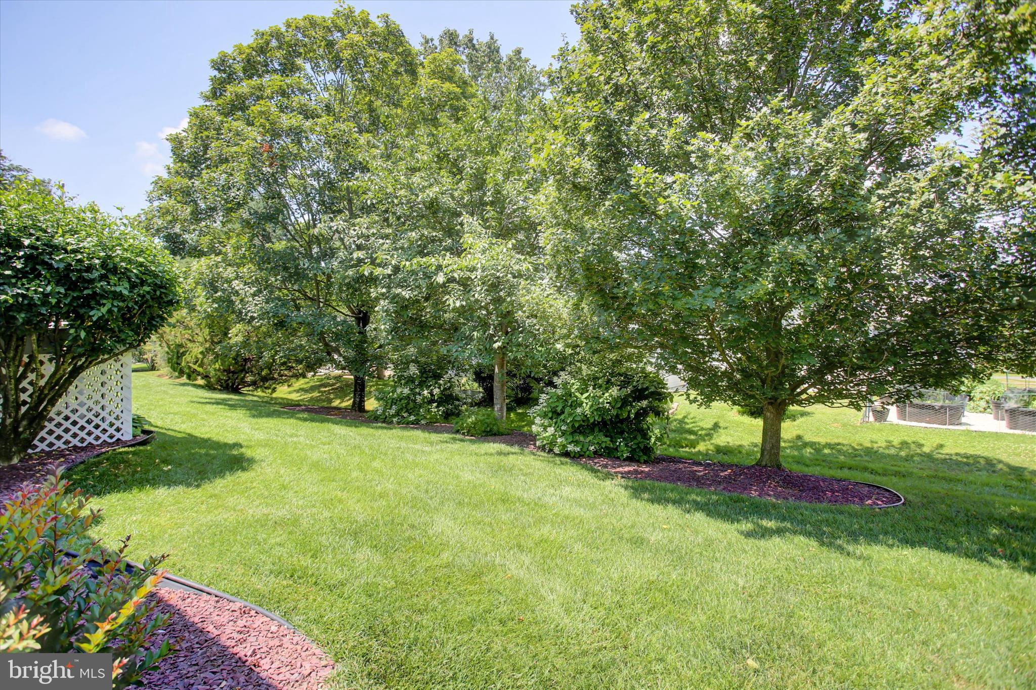 PENN NATIONAL GOLF COURSE COMMUNITY - Residential