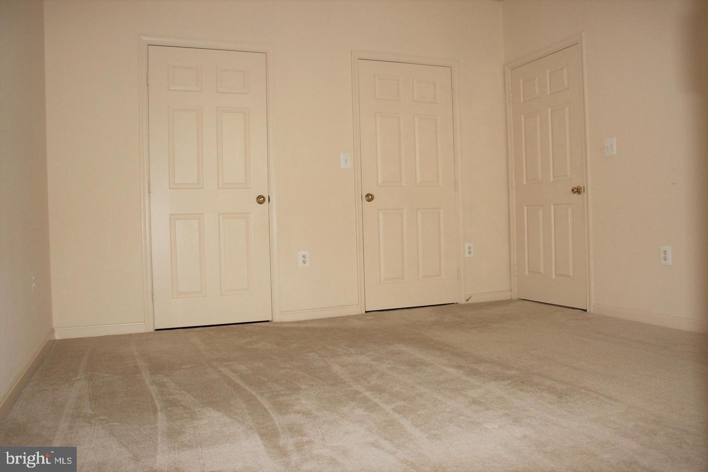 6480 CHEYENNE DRIVE 201