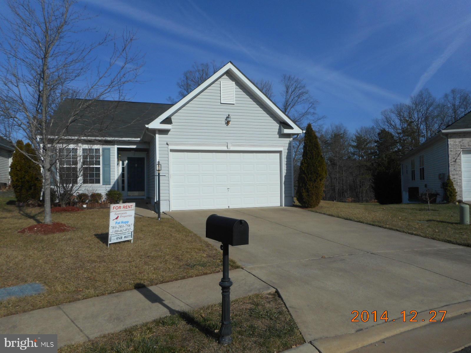 FOUR SEASONS - Residential Lease