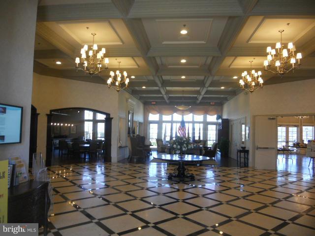 FOUR SEASONS - Residential Lease