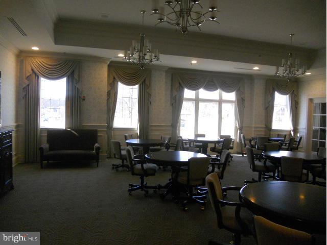 FOUR SEASONS - Residential Lease