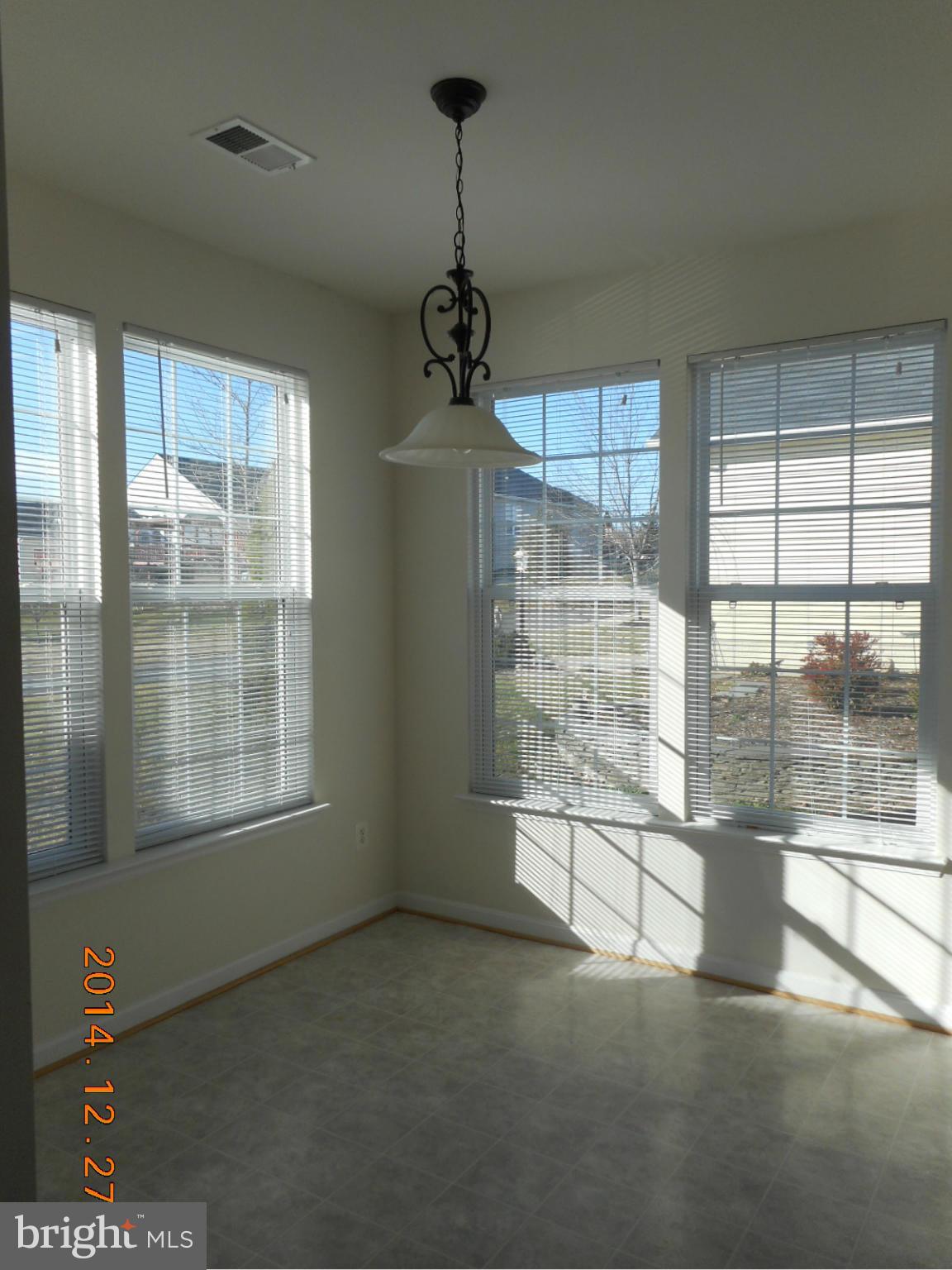 FOUR SEASONS - Residential Lease