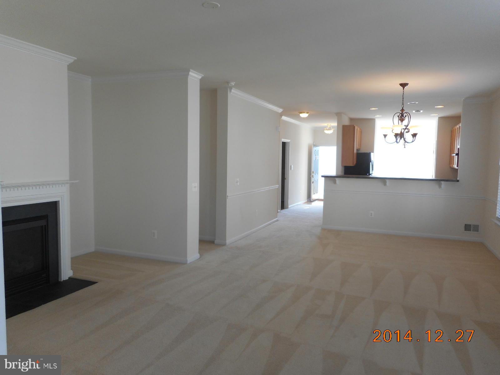 FOUR SEASONS - Residential Lease