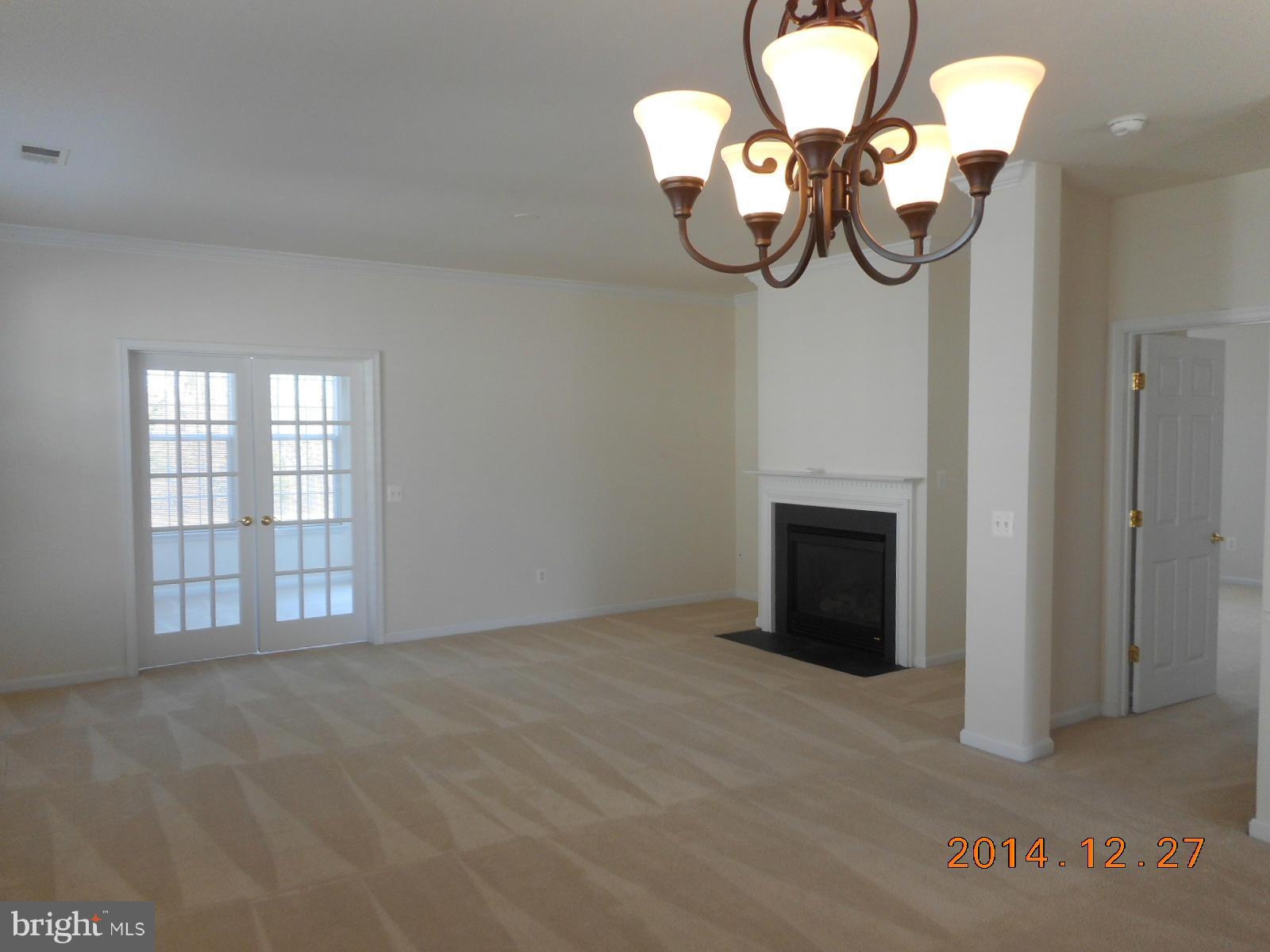 FOUR SEASONS - Residential Lease