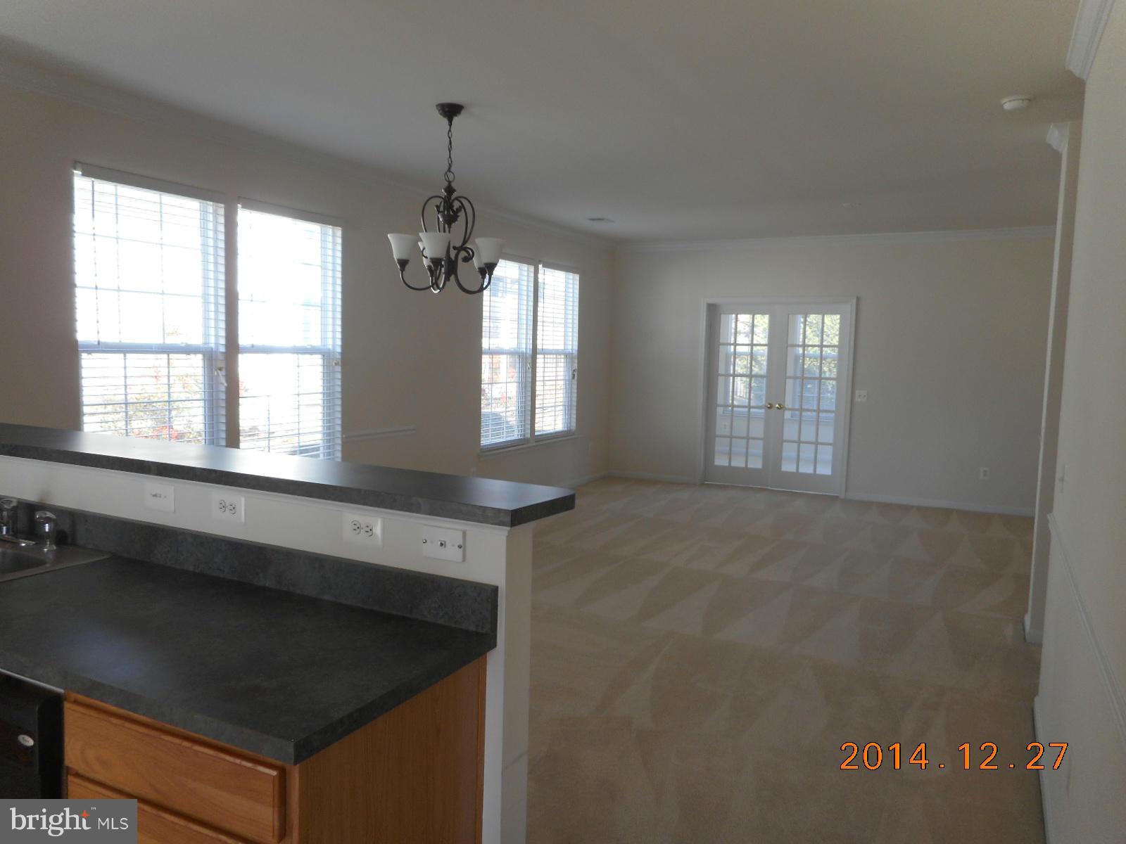 FOUR SEASONS - Residential Lease