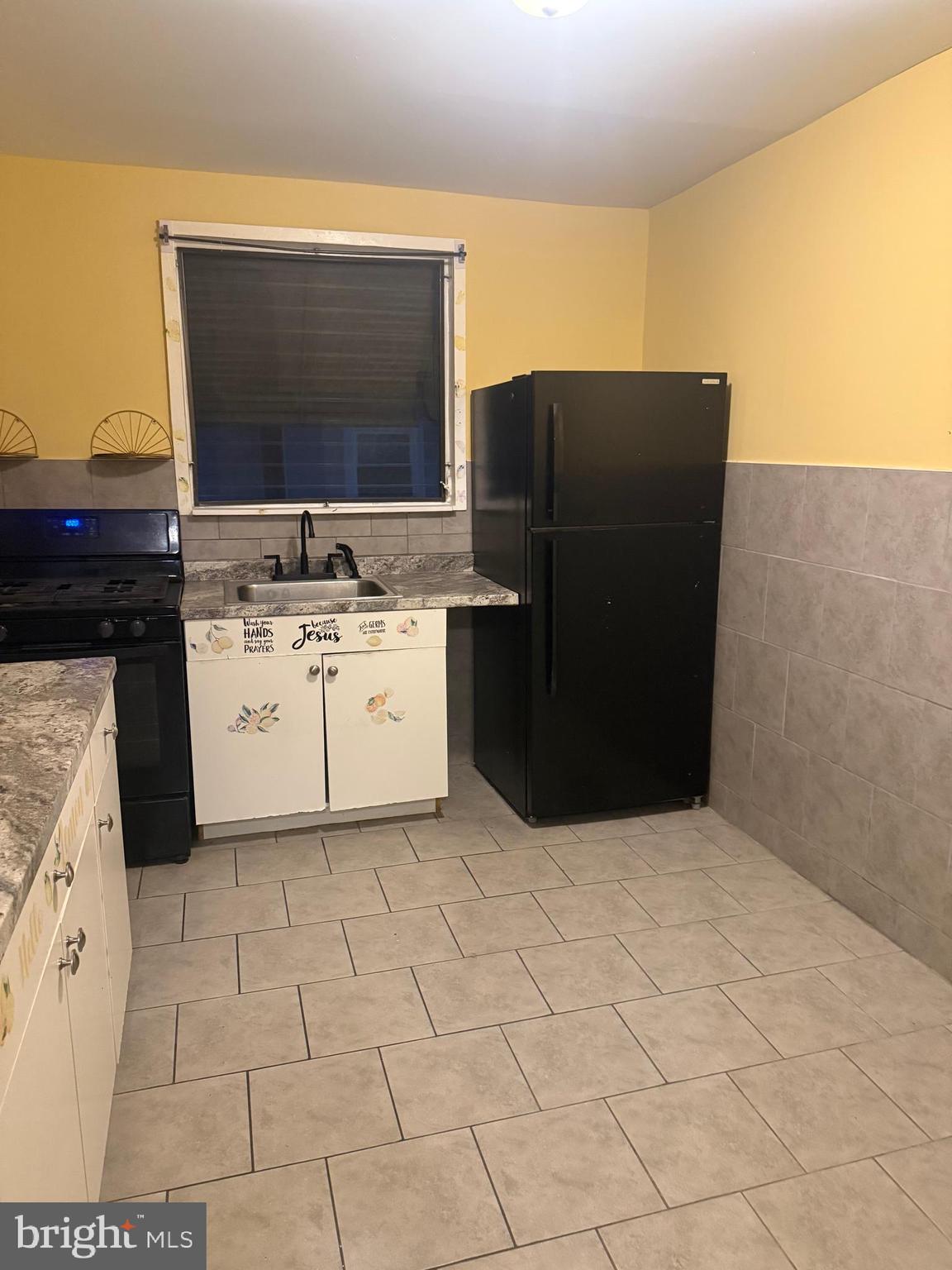 STONEHURST - Residential