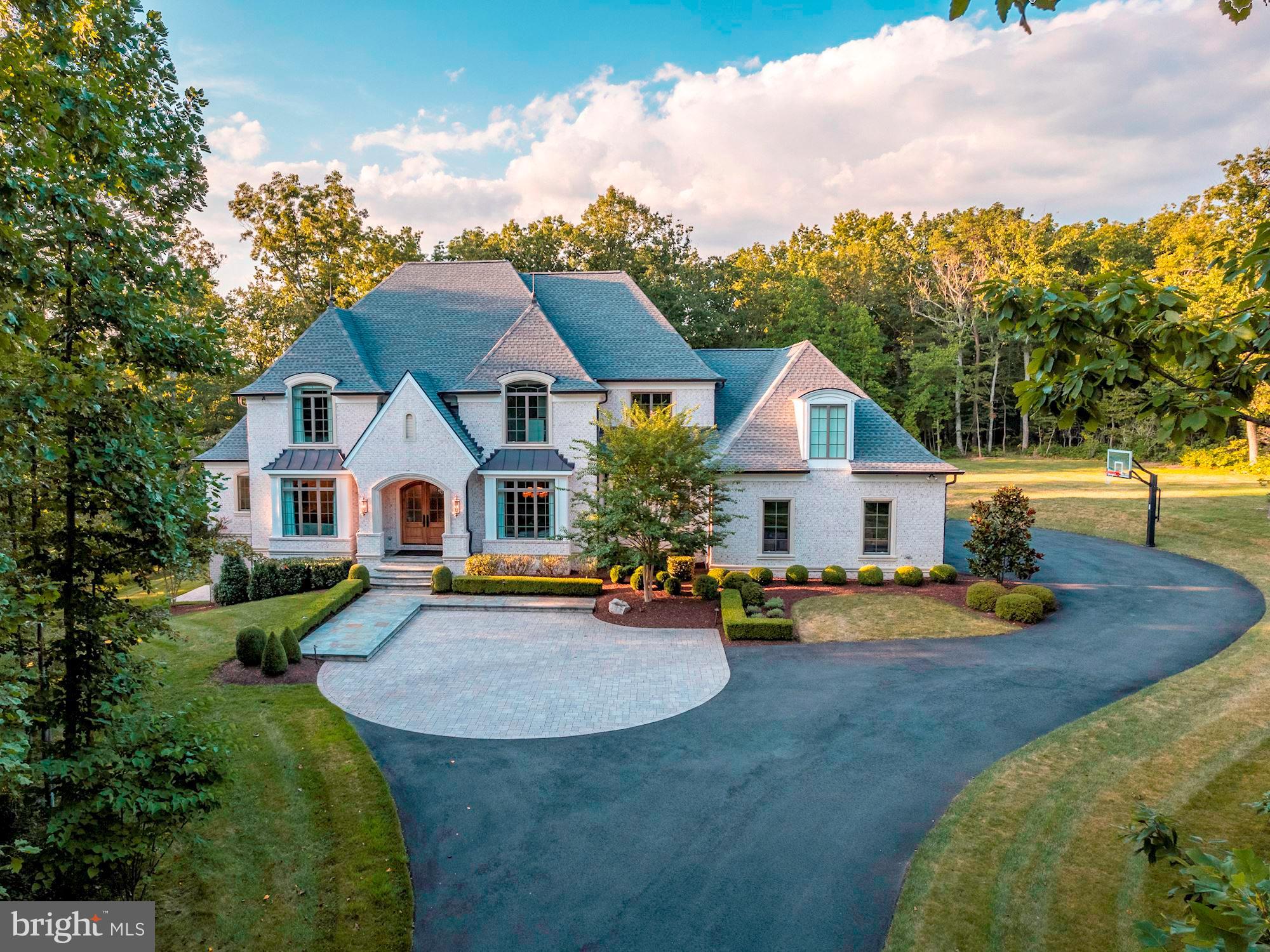 BARCLAY WOODS - Residential