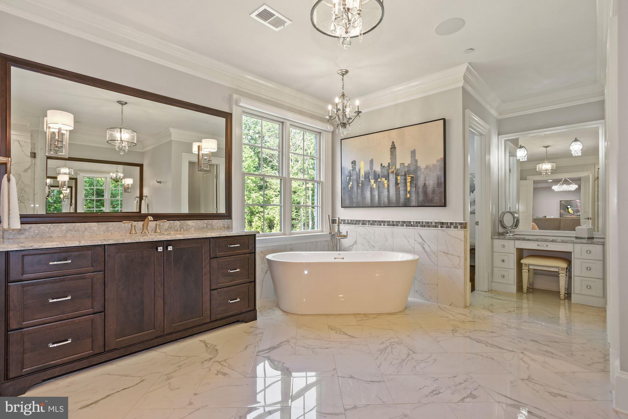 BARCLAY WOODS - Residential