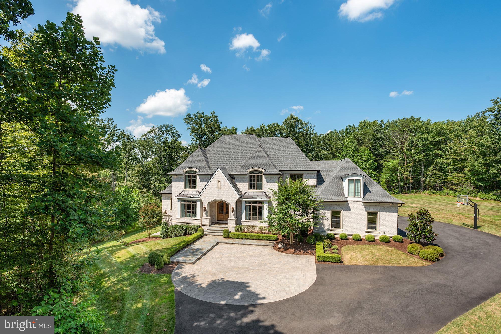 BARCLAY WOODS - Residential