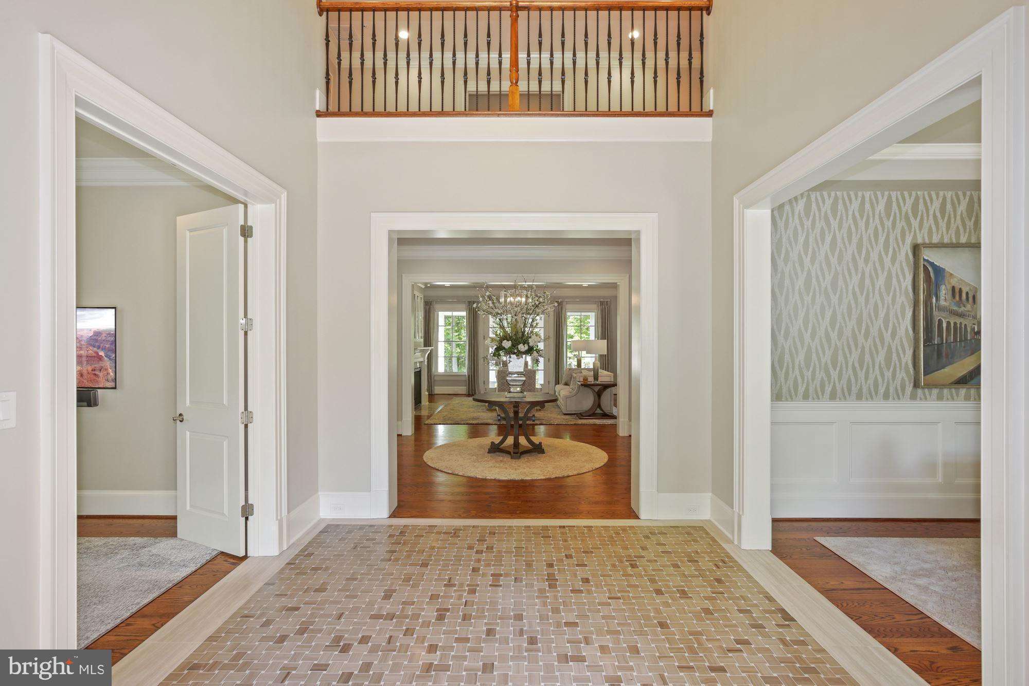 BARCLAY WOODS - Residential