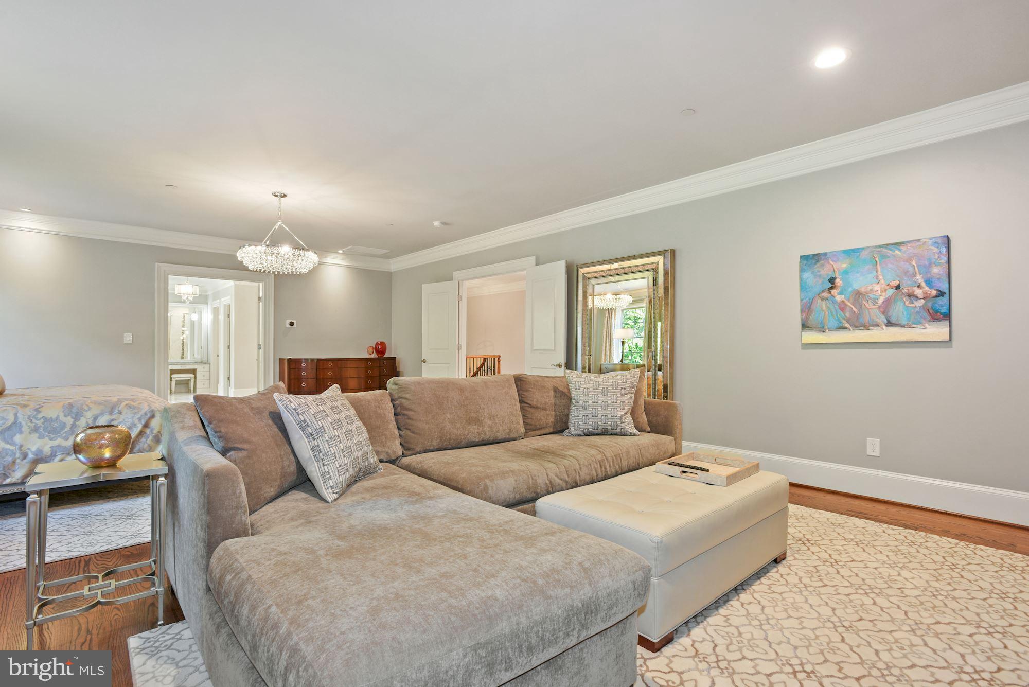 BARCLAY WOODS - Residential