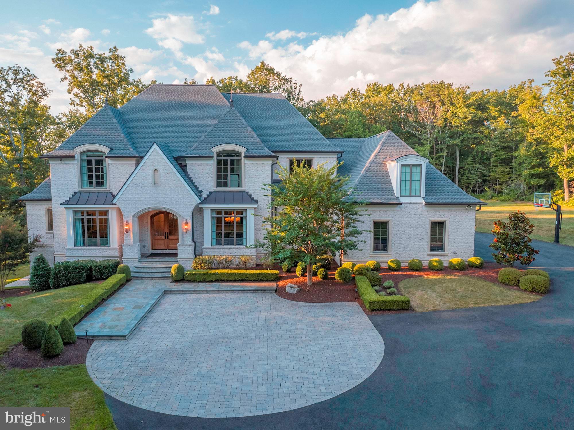 BARCLAY WOODS - Residential