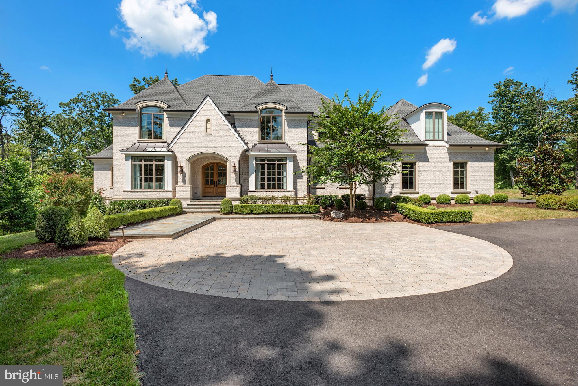 BARCLAY WOODS - Residential