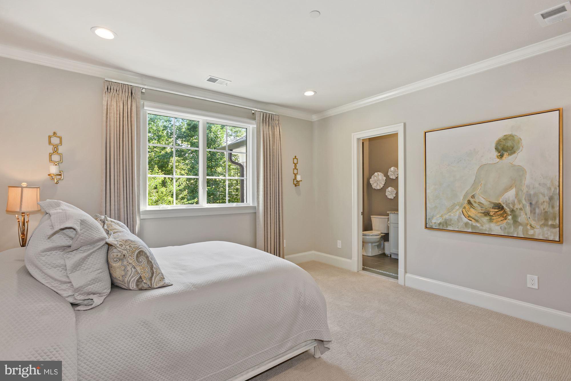 BARCLAY WOODS - Residential