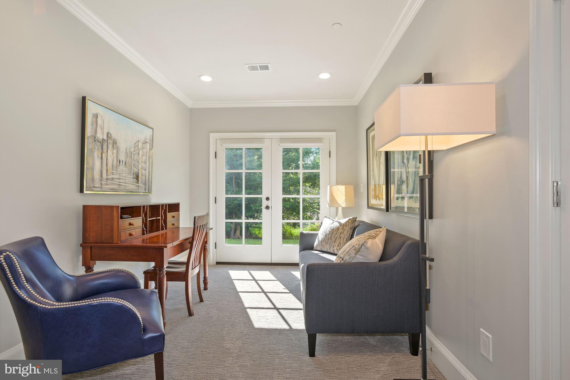 BARCLAY WOODS - Residential