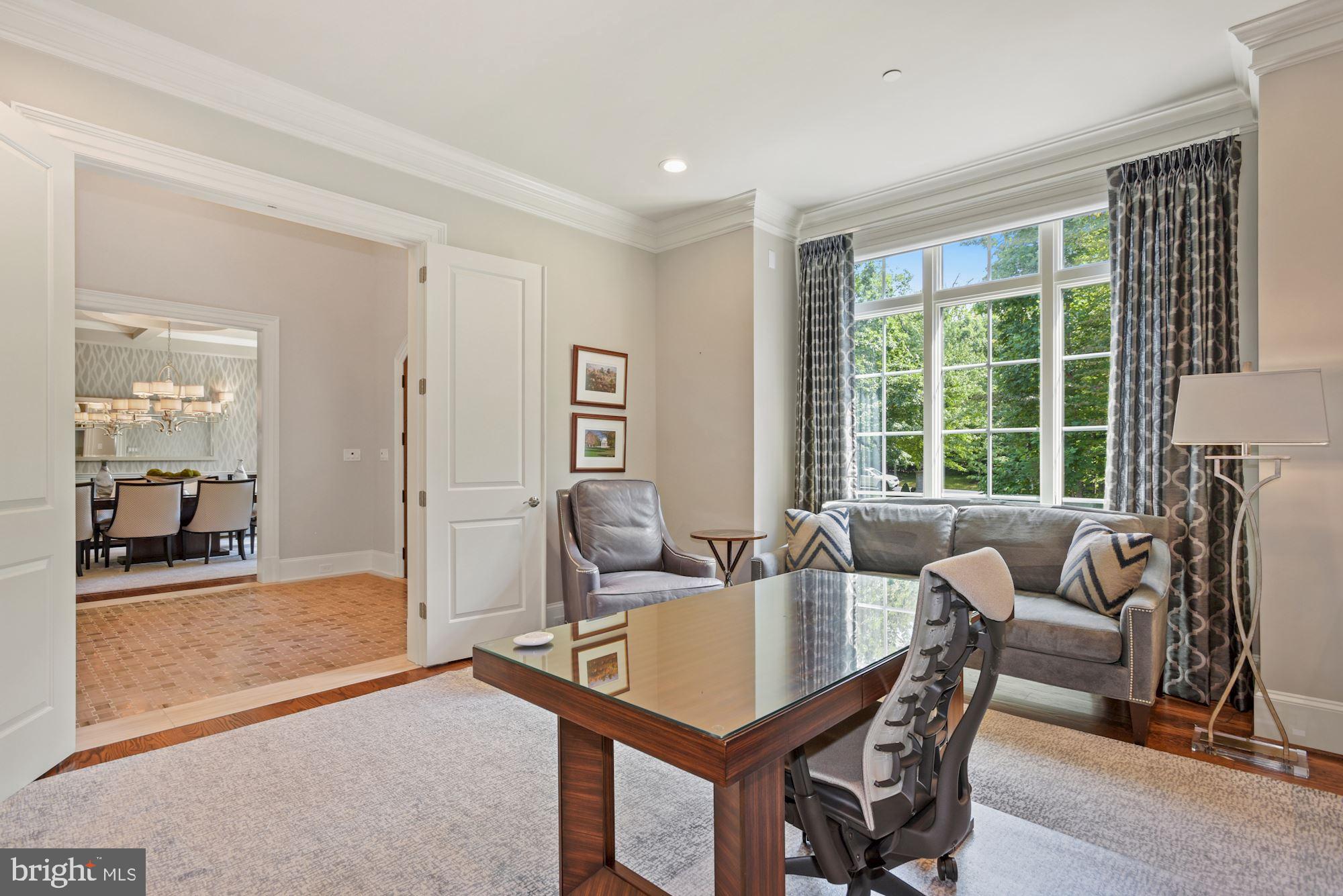 BARCLAY WOODS - Residential