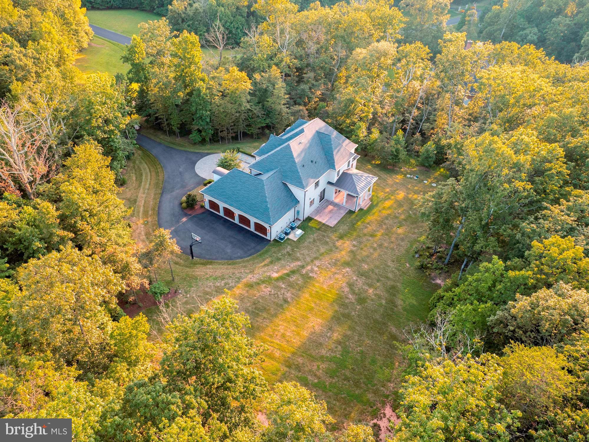 BARCLAY WOODS - Residential