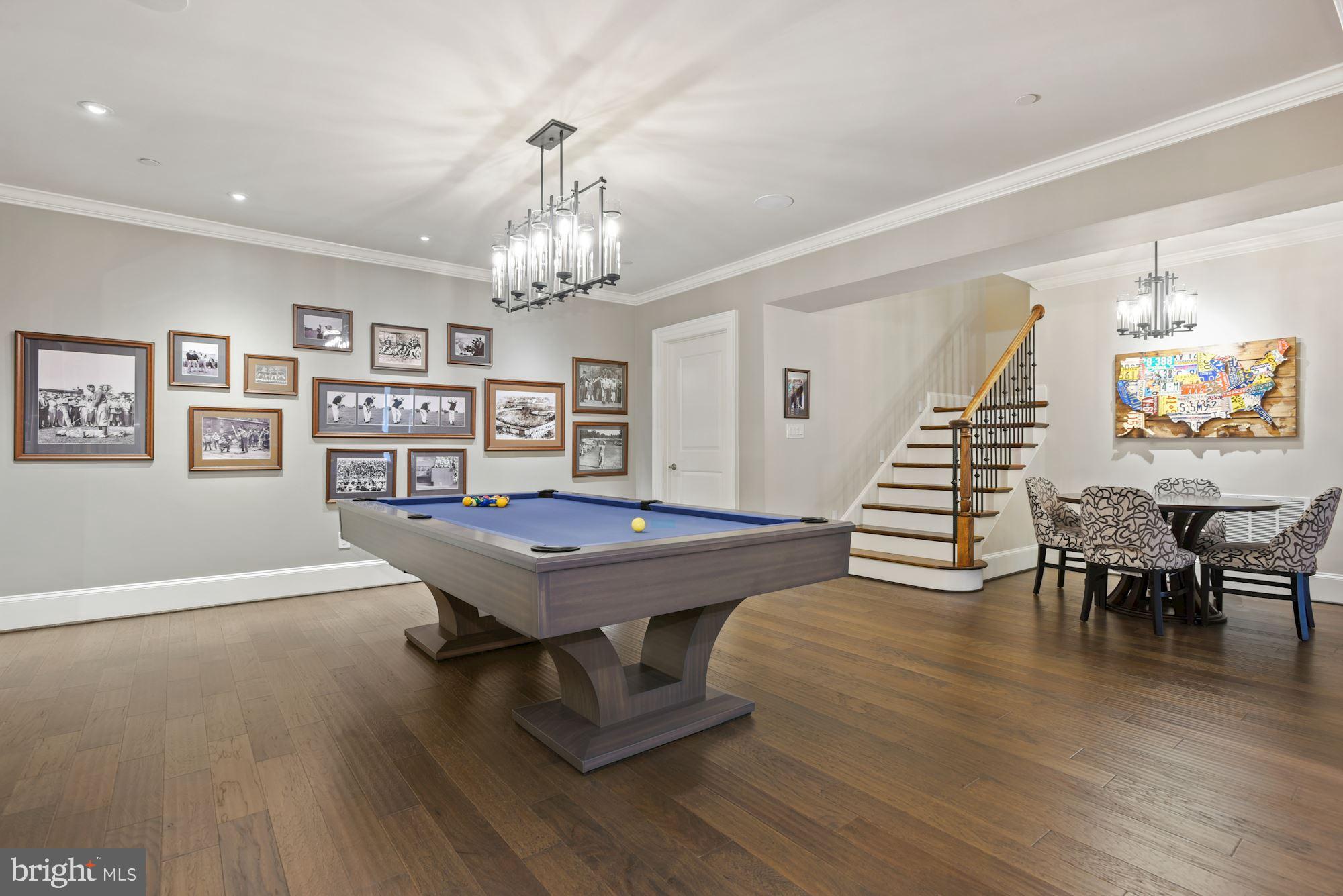 BARCLAY WOODS - Residential