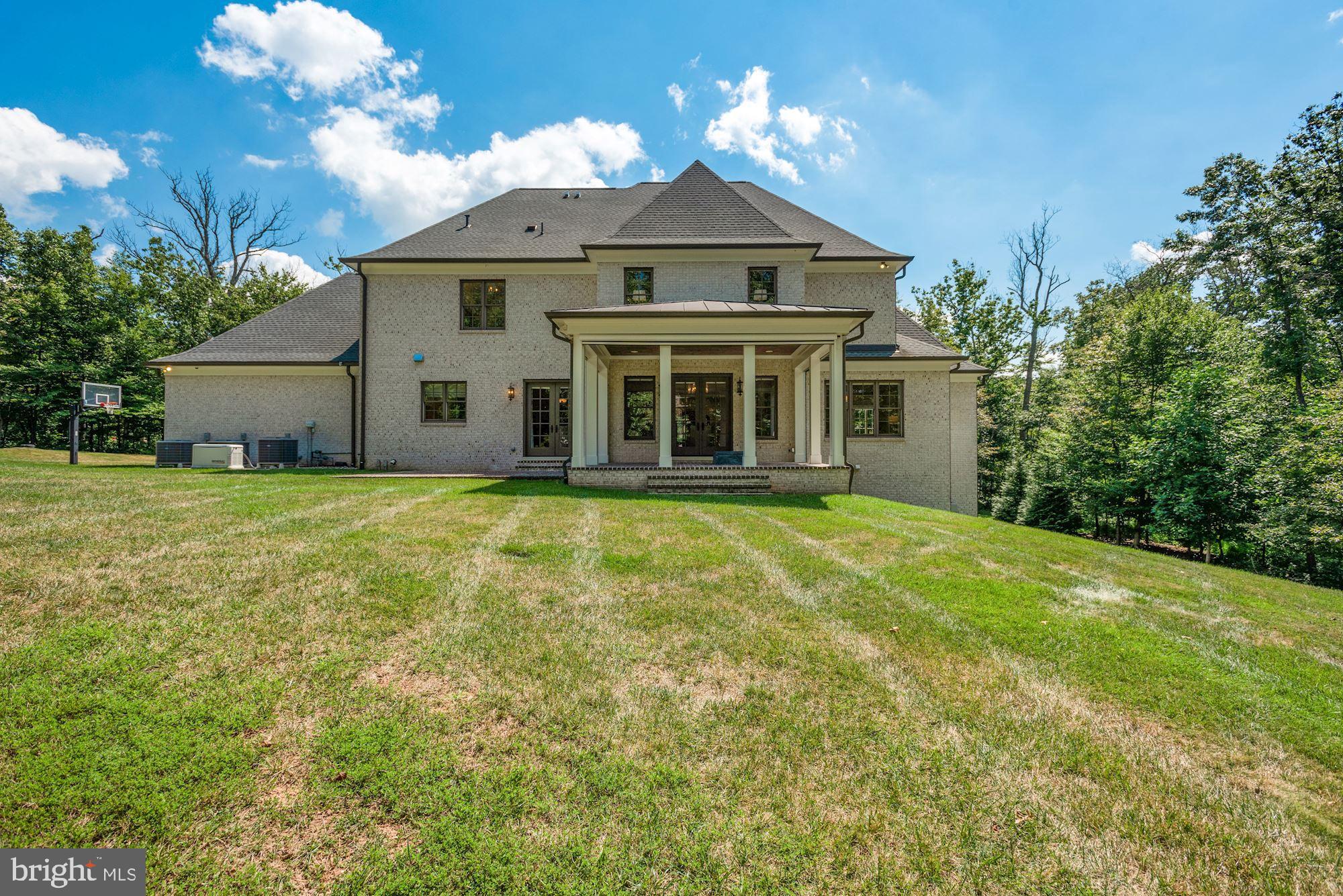 BARCLAY WOODS - Residential