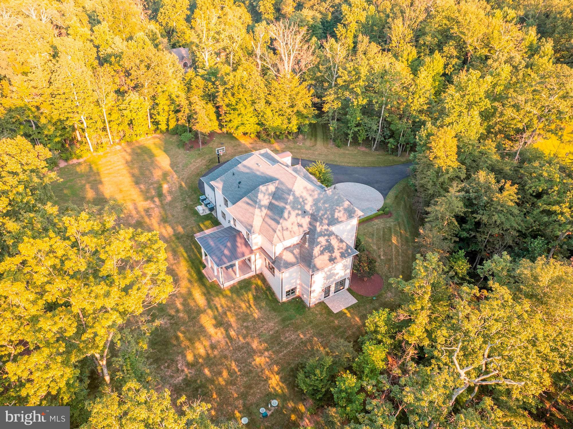 BARCLAY WOODS - Residential