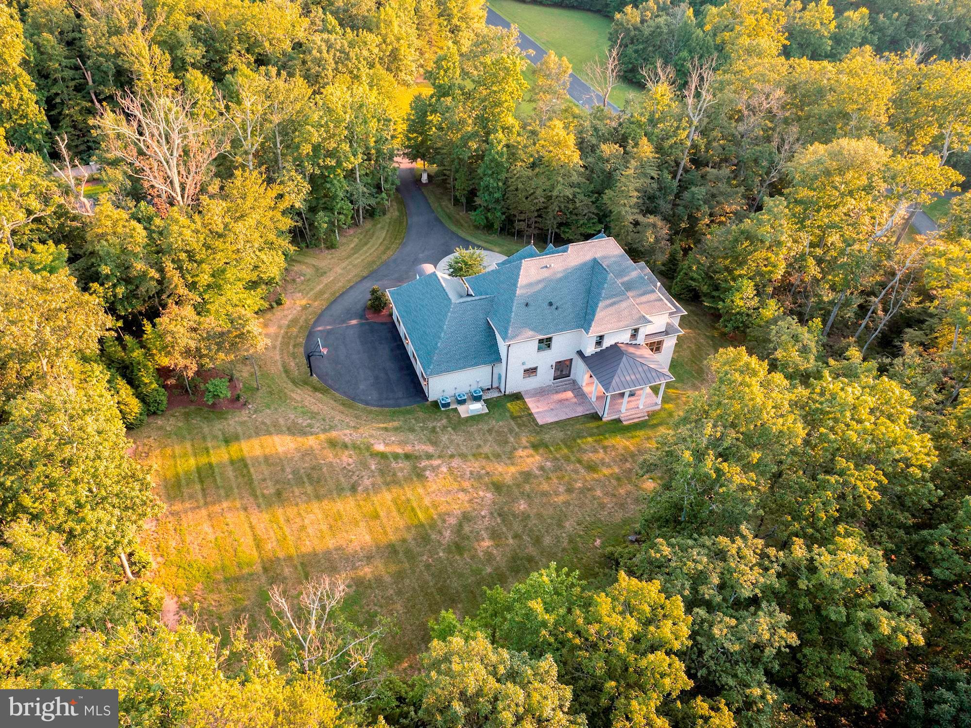 BARCLAY WOODS - Residential