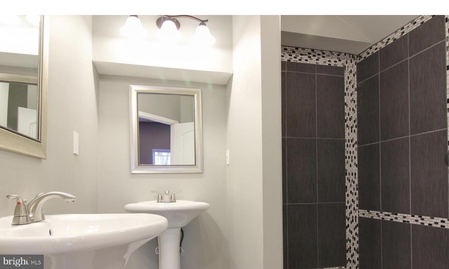 STENWOOD - Residential Lease