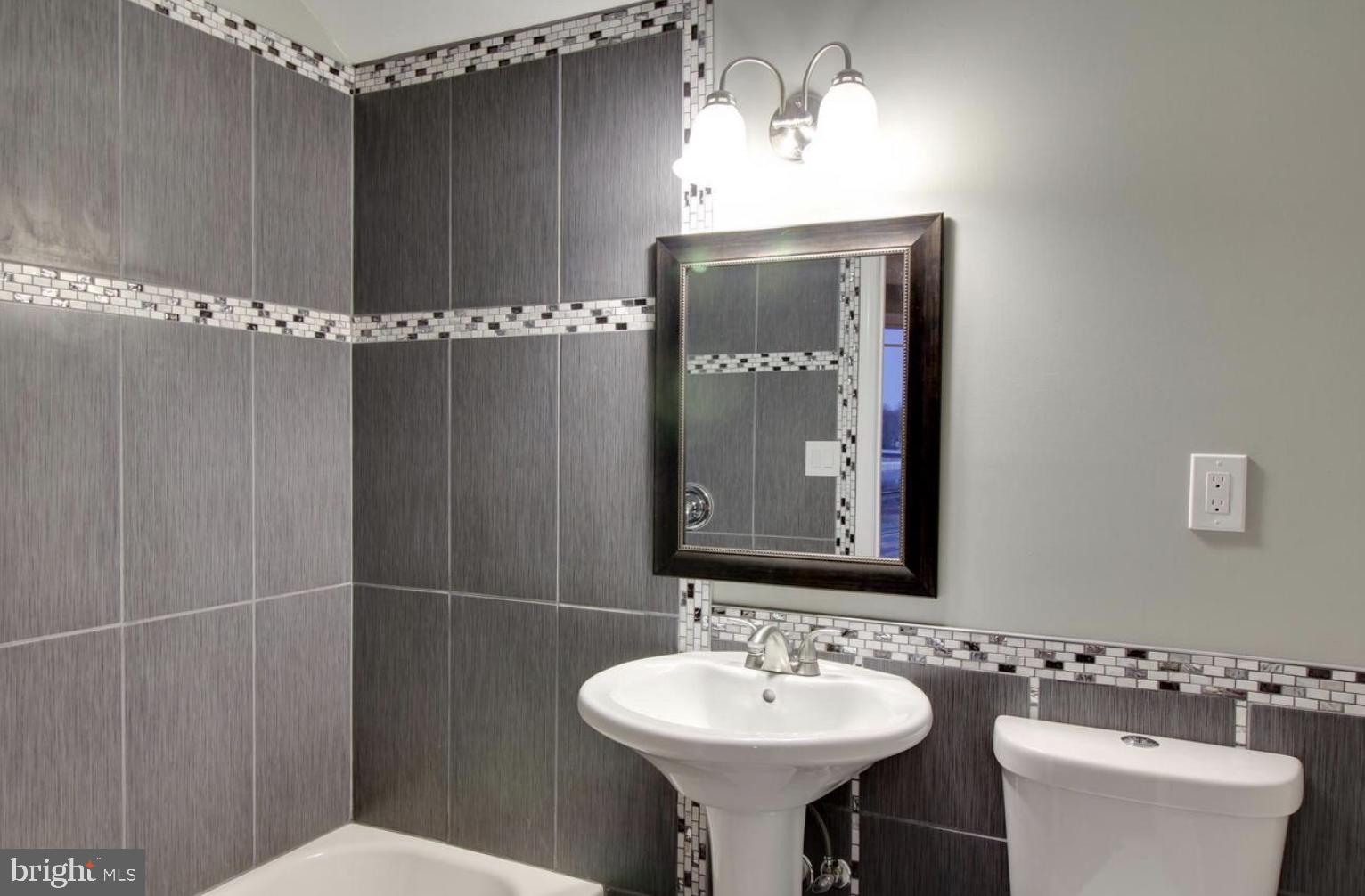 STENWOOD - Residential Lease