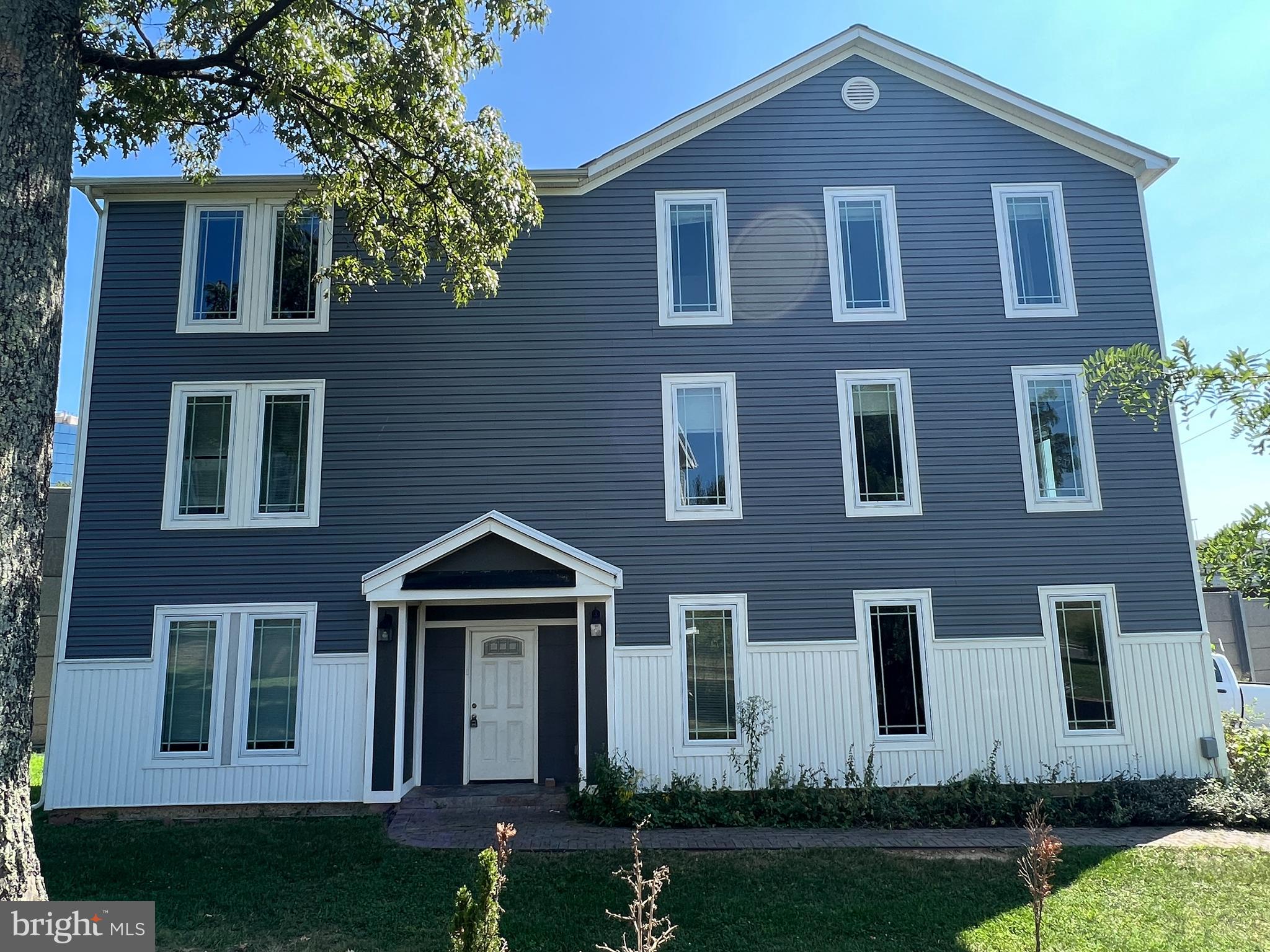 STENWOOD - Residential Lease