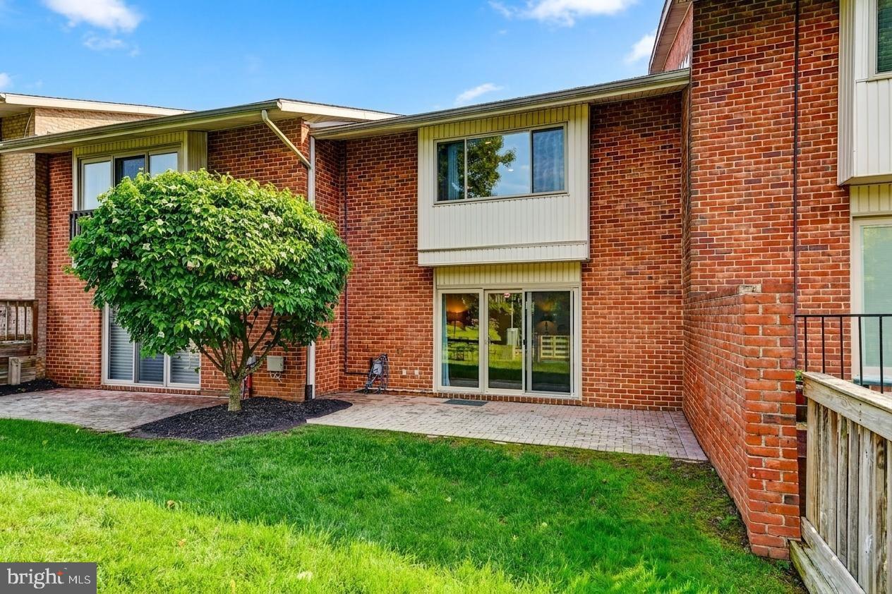 STEVENSON VILLAGE - Residential