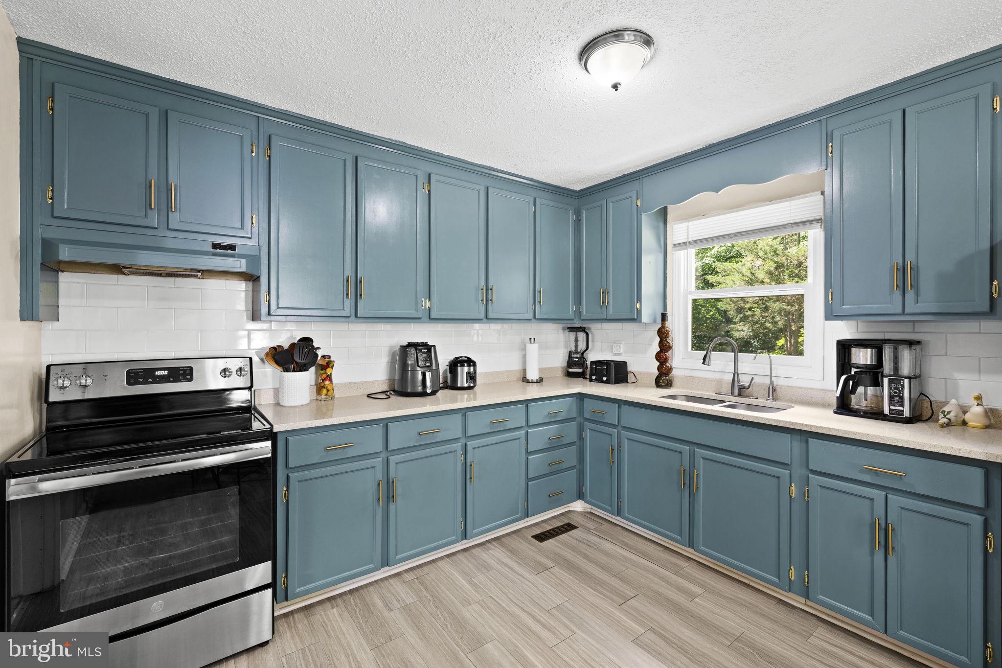 303 VIA DE ROSA DRIVE