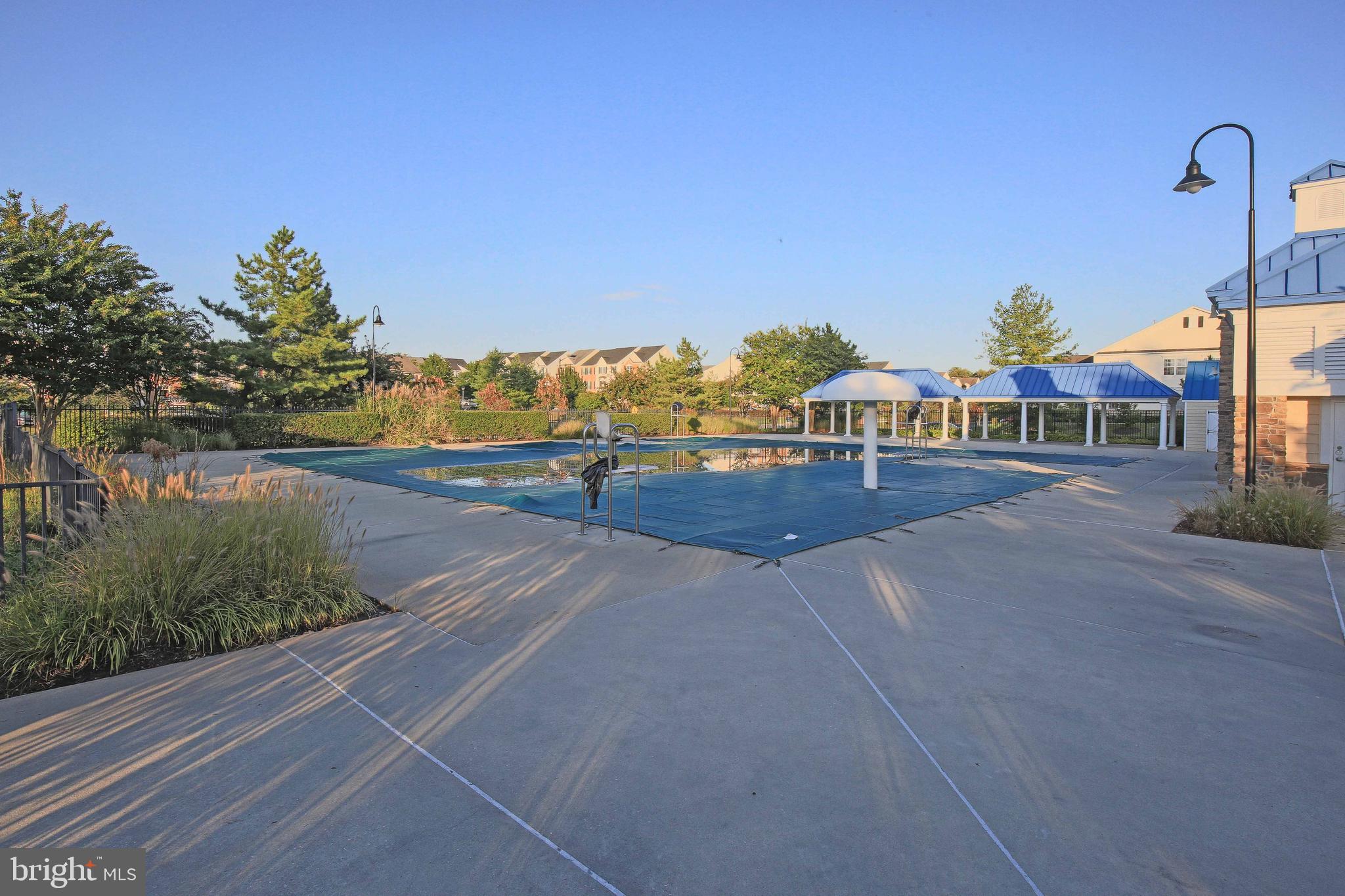 PINEY ORCHARD - Residential