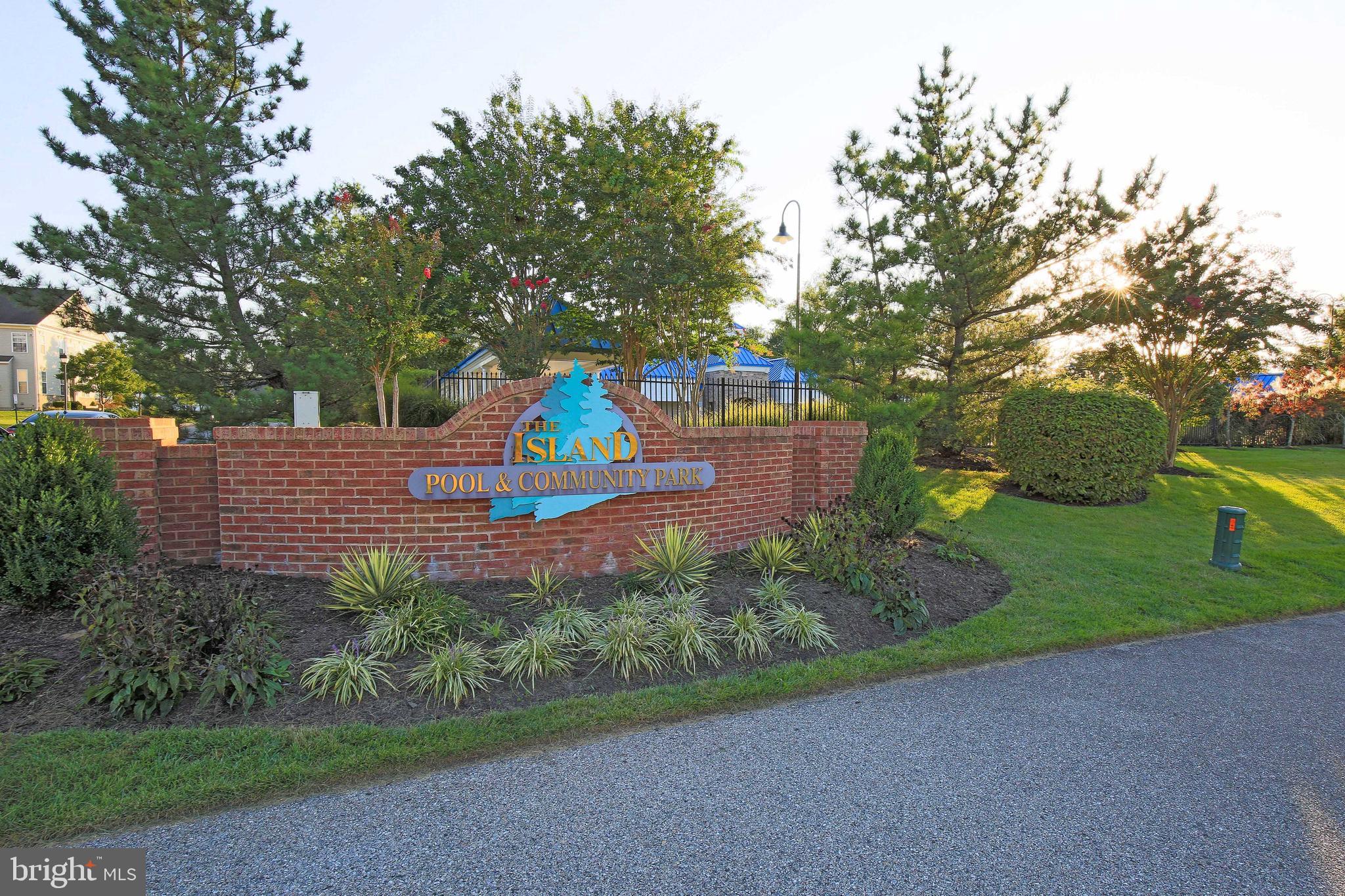 PINEY ORCHARD - Residential