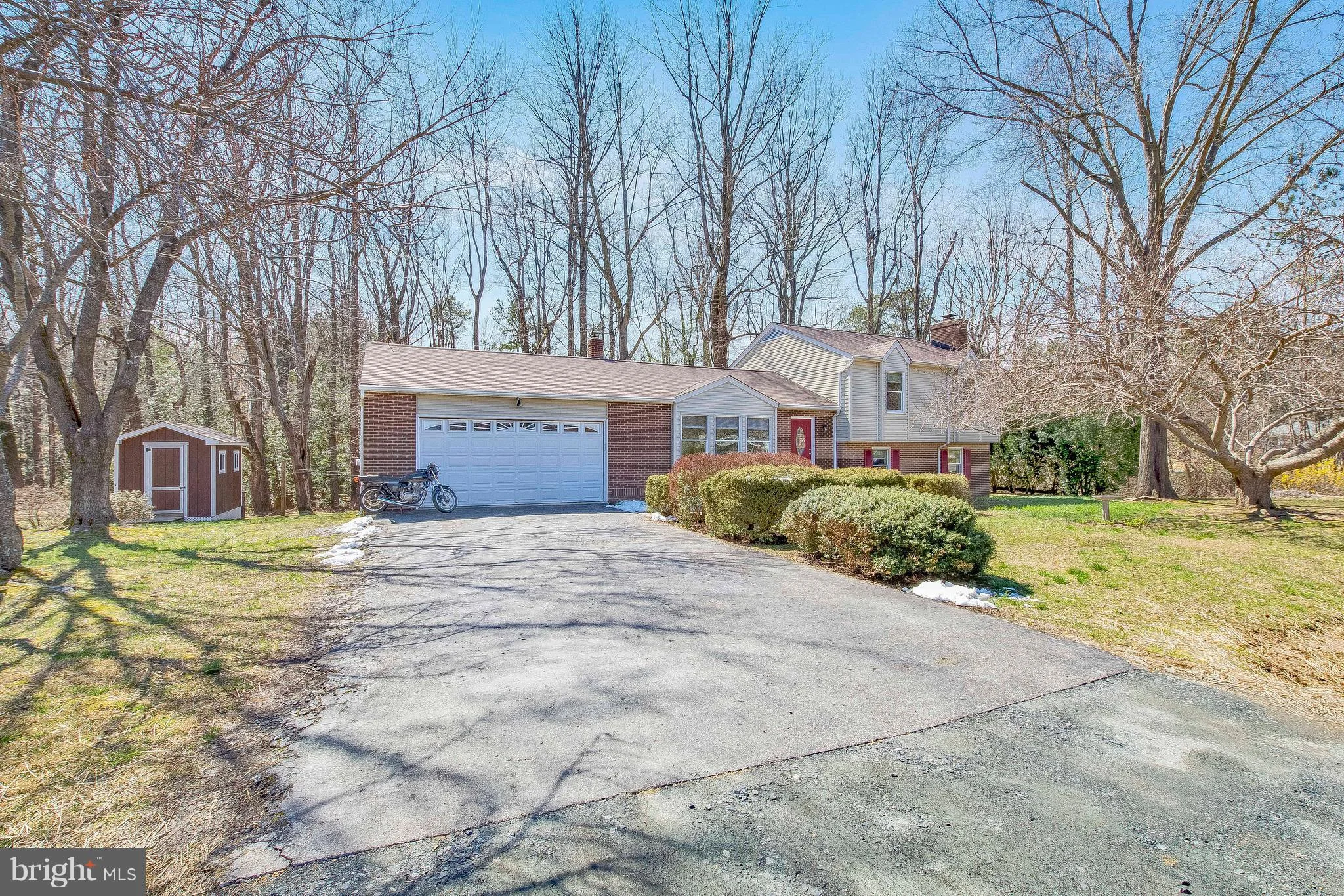 42515 Henry Court, Hollywood, MD 20636