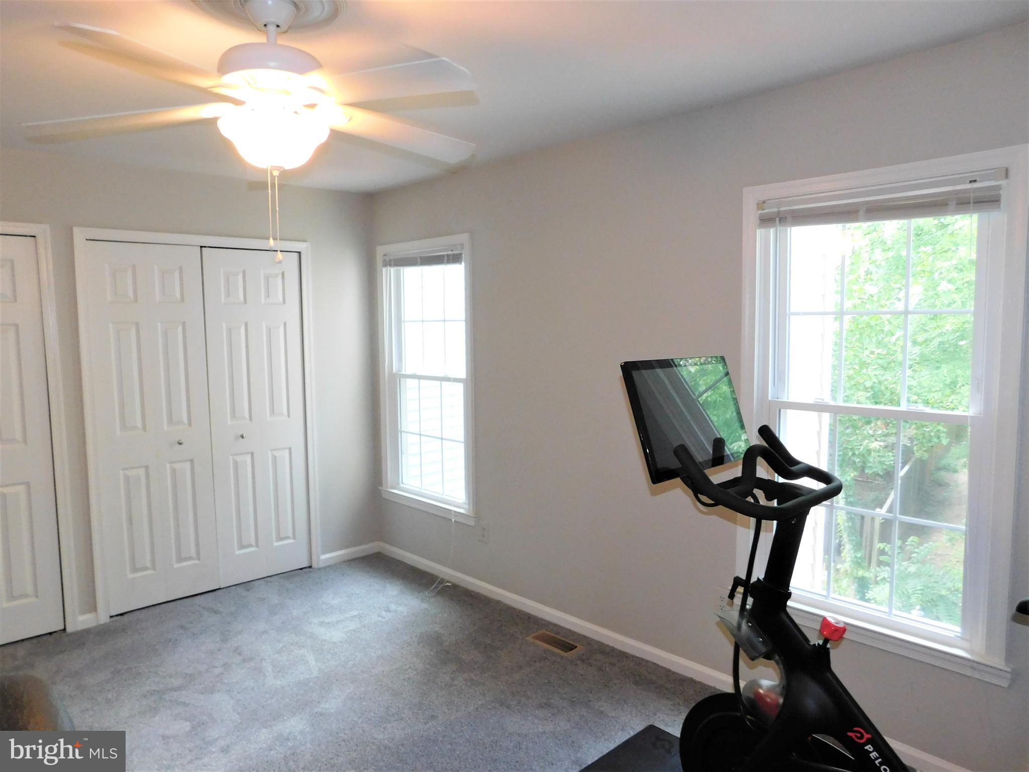 SPRINGFIELD OAKS - Residential Lease