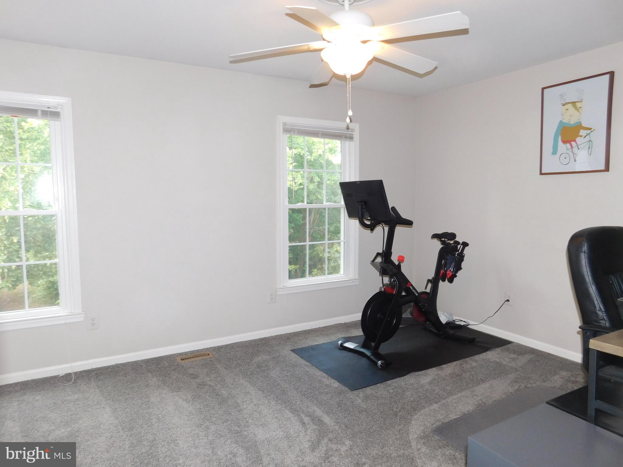 SPRINGFIELD OAKS - Residential Lease