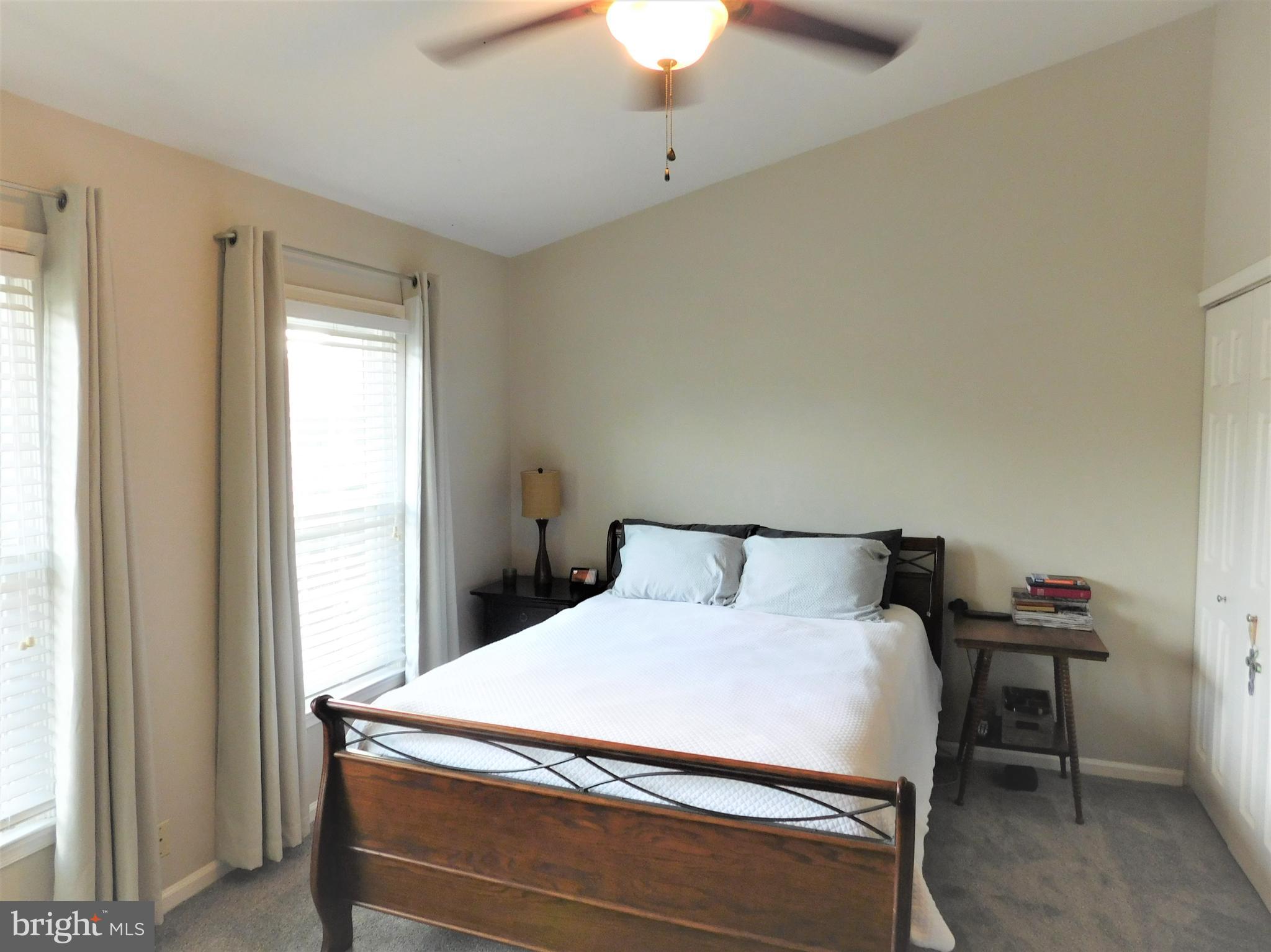 SPRINGFIELD OAKS - Residential Lease