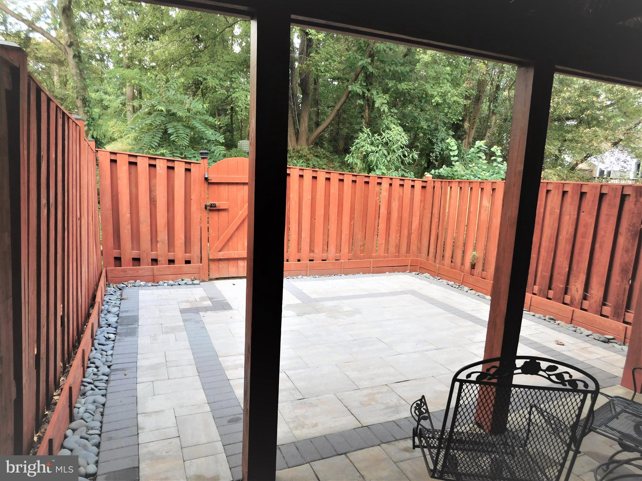 SPRINGFIELD OAKS - Residential Lease