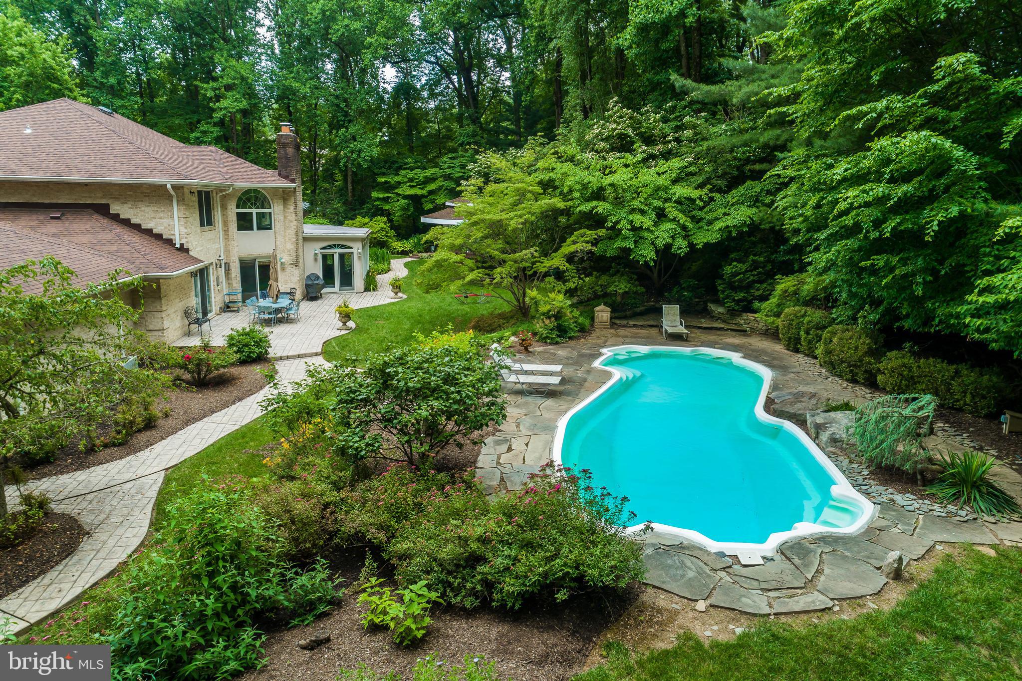 IVY HILL - Residential