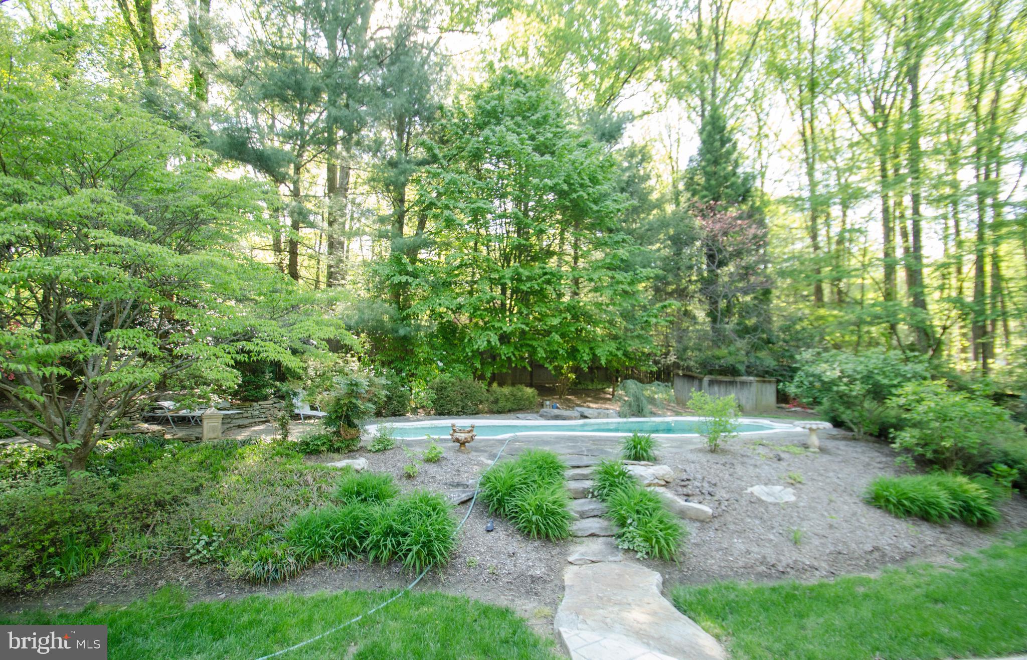 IVY HILL - Residential