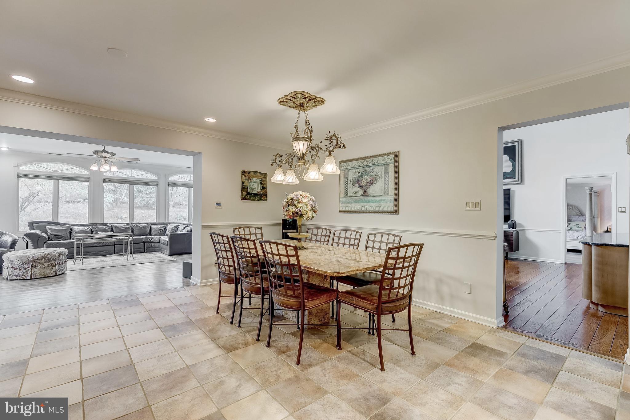 IVY HILL - Residential